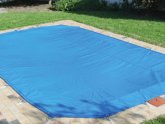 How to clean a cloudy pool?
